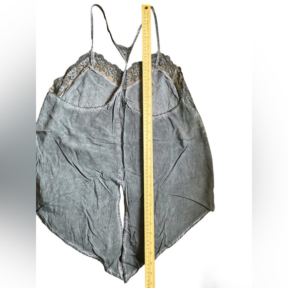 ILLA ILLA tank top - Picture 7 of 9